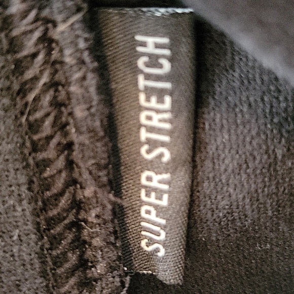 American Eagle Outfitters small super stretch black pants - Picture 6 of 7